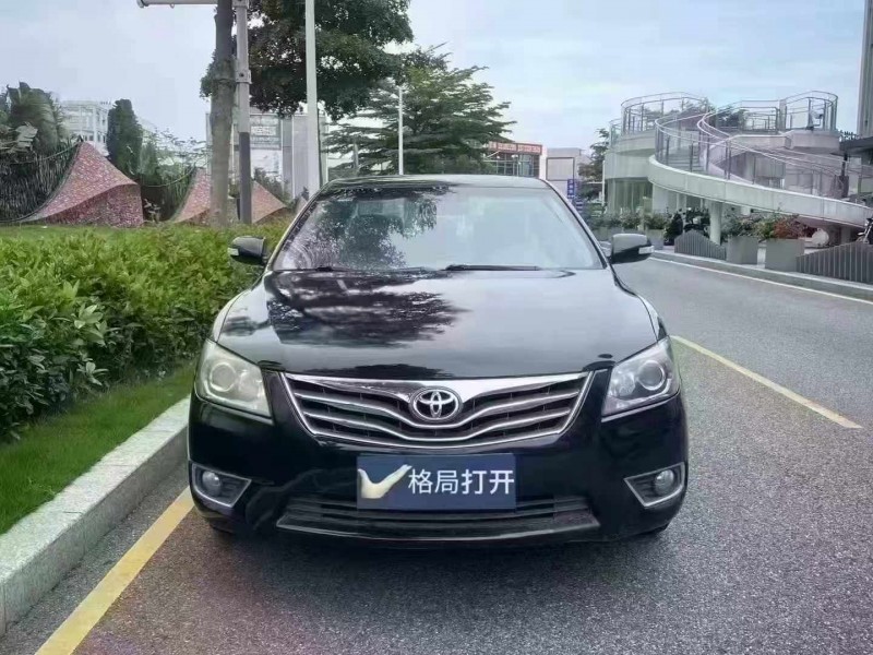 深圳14年丰田凯美瑞1