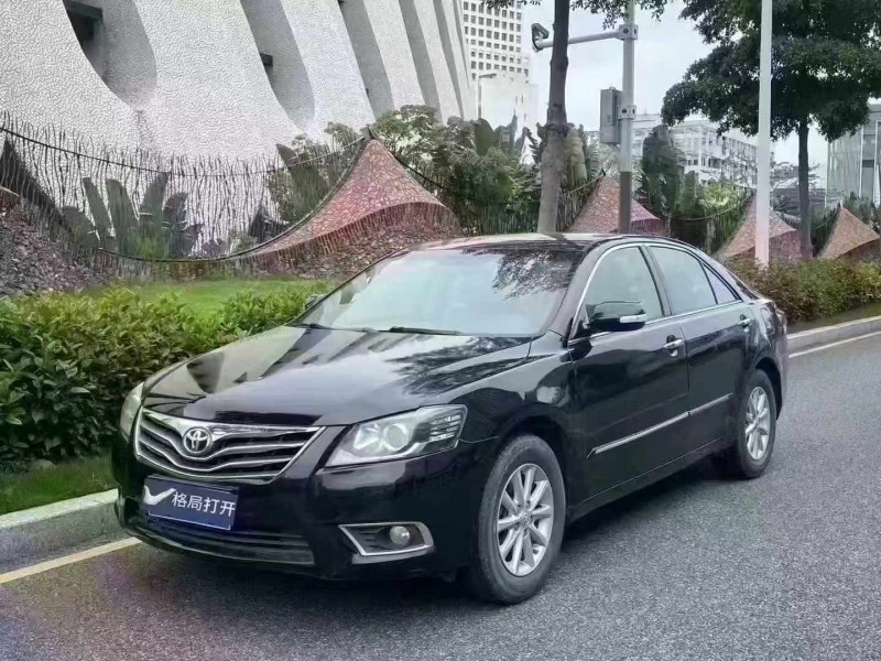 深圳14年丰田凯美瑞3