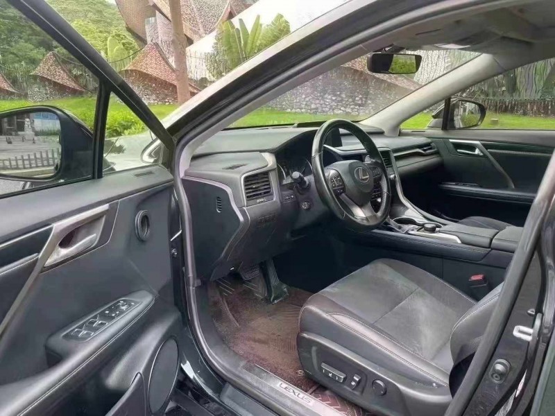 深圳16年雷克萨斯RX4