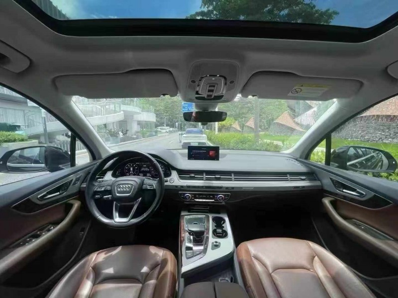 深圳19年奥迪Q78