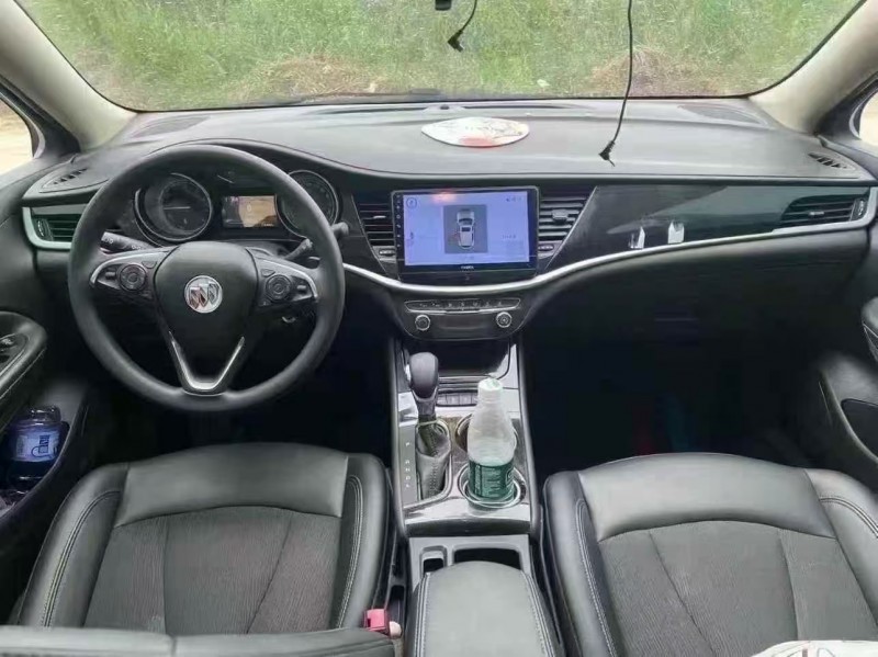 菏泽17年别克威朗6