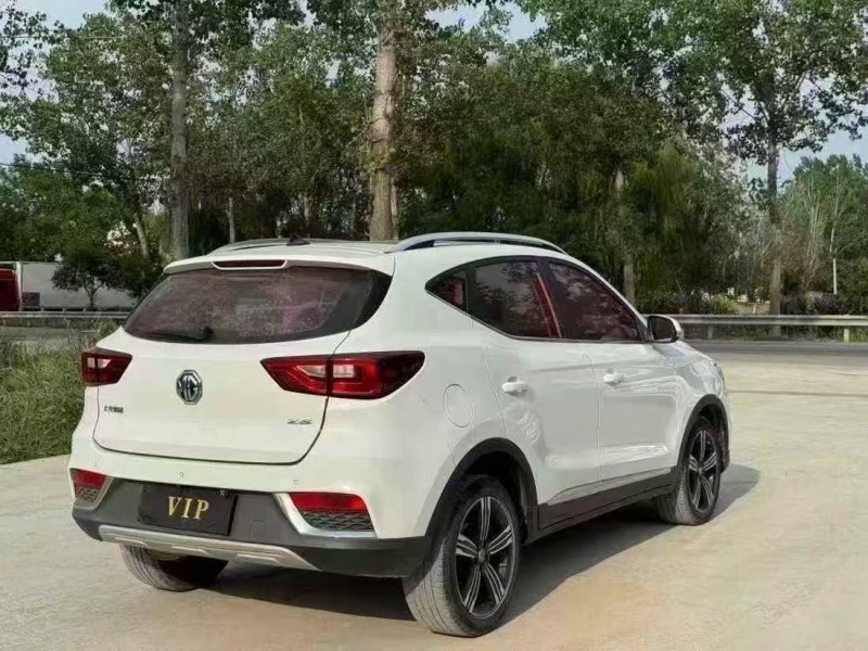 菏泽18年名爵ZS8