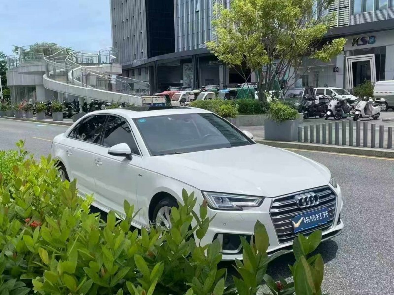 广州19年奥迪A4L2