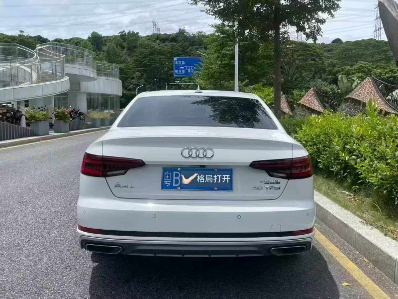 广州19年奥迪A4L9