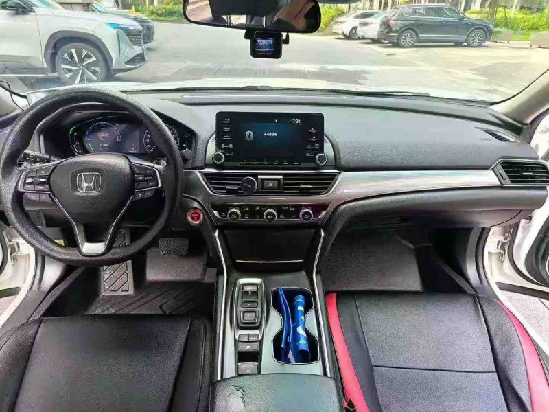 深圳20年本田雅阁4