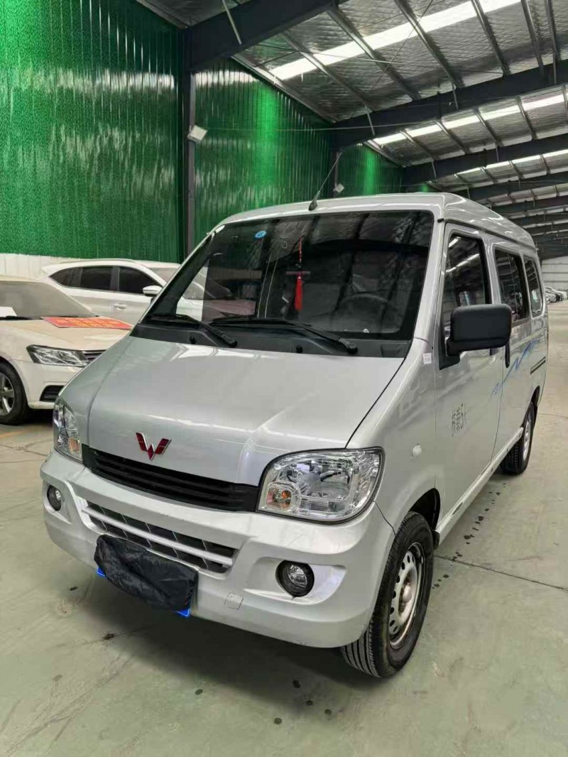 临沂22年五菱汽车之光3