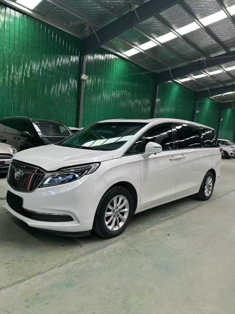 临沂19年别克GL83