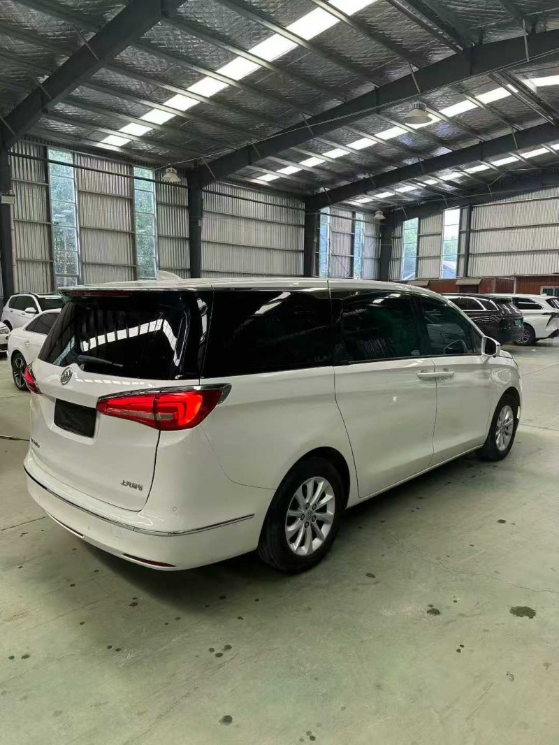 临沂19年别克GL84