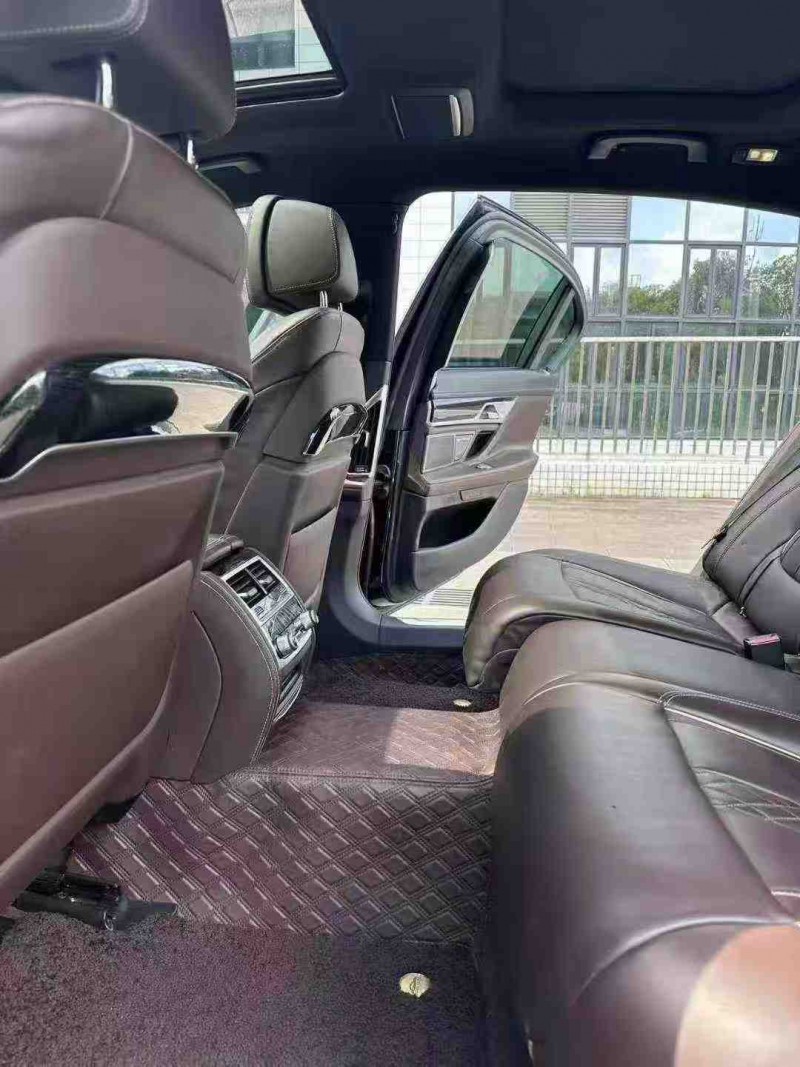 佛山20年宝马7系6