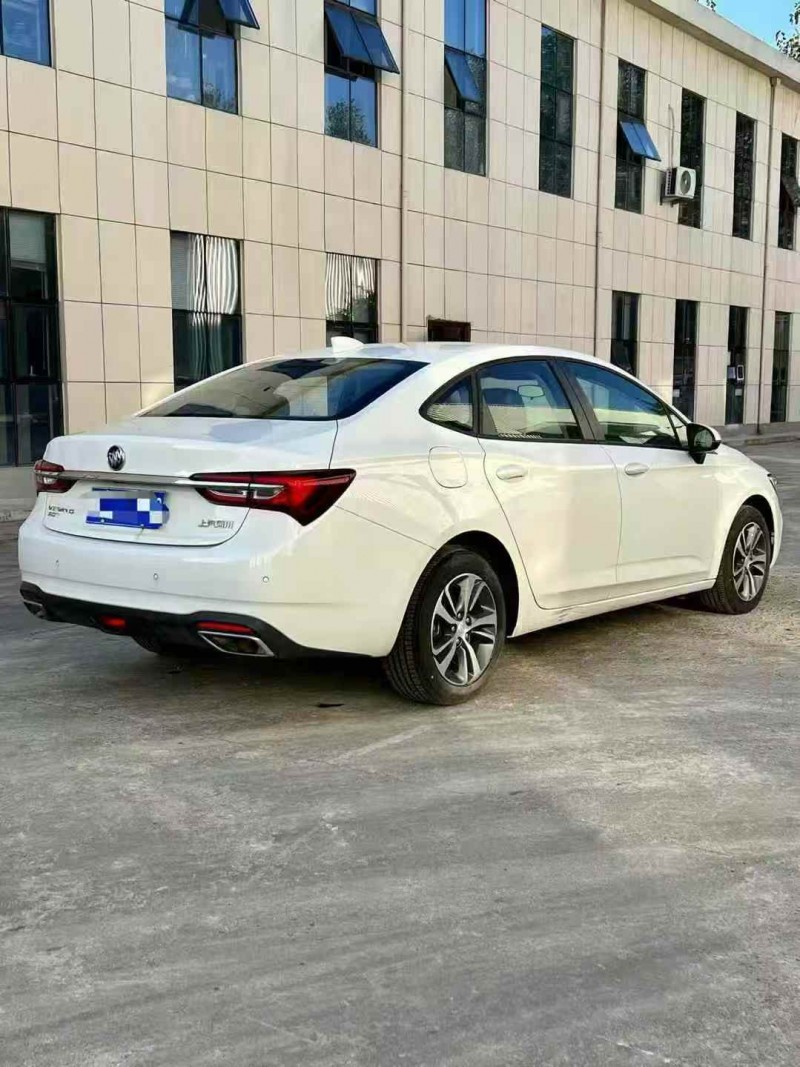 临沂21年别克威朗6