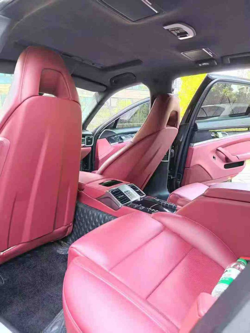 深圳15年保时捷帕拉梅拉6