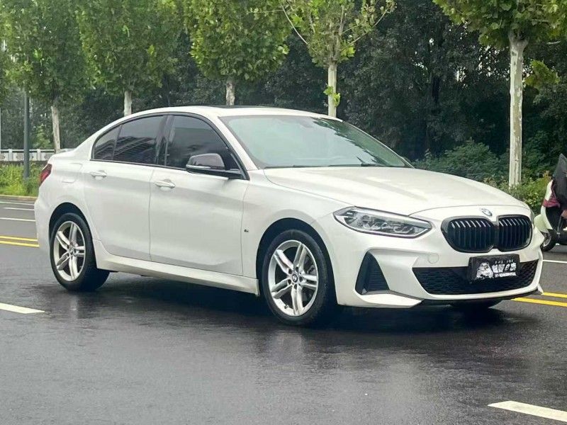 郑州23年宝马1系3