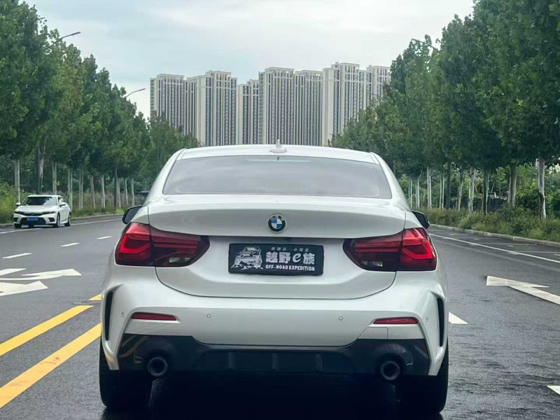 郑州23年宝马1系8