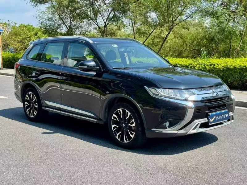 东莞19年三菱欧蓝德3