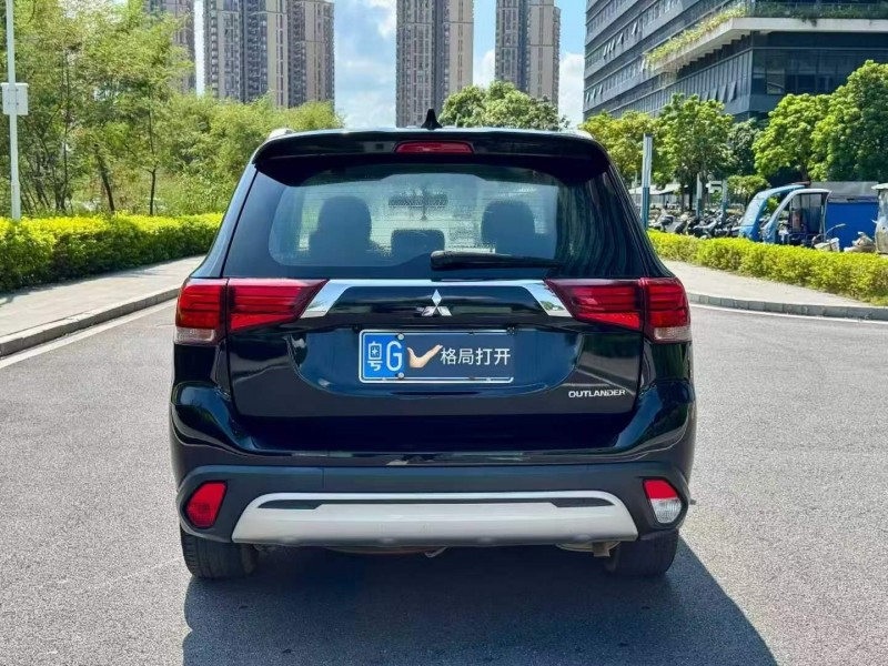 东莞19年三菱欧蓝德9