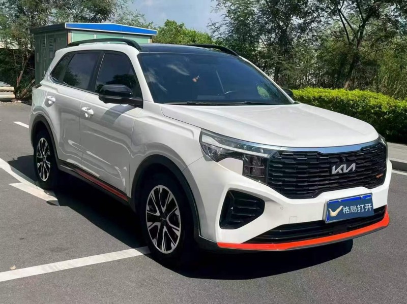 东莞22年起亚智跑2