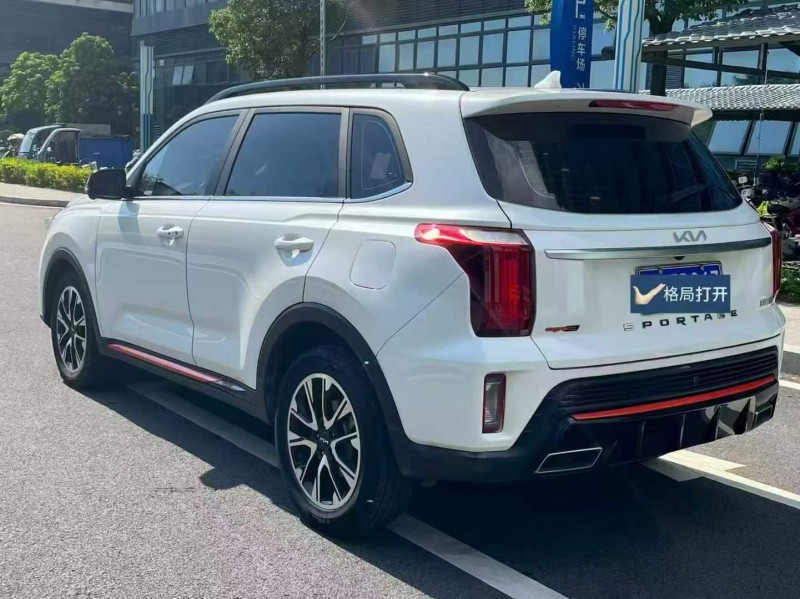 东莞22年起亚智跑7