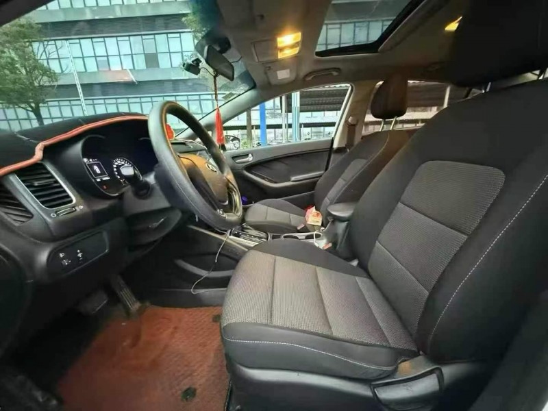 东莞17年起亚K35