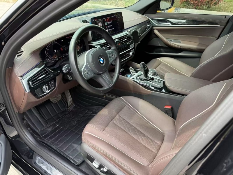 徐州21年宝马5系9