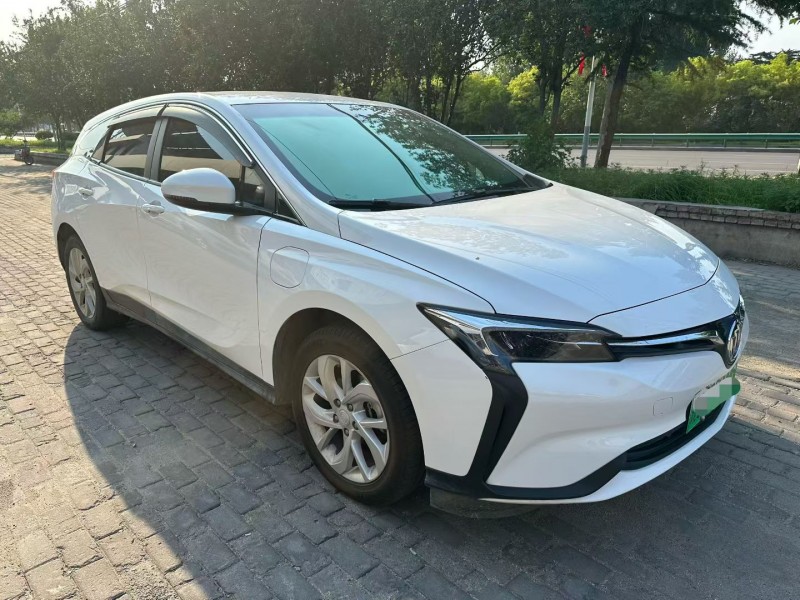 济宁23年别克微蓝2