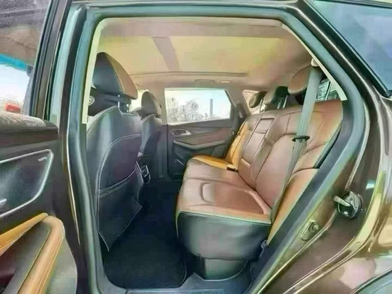 东莞17年宝骏5606