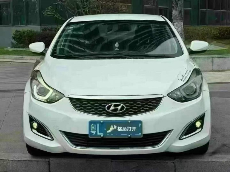 东莞18年现代朗动1