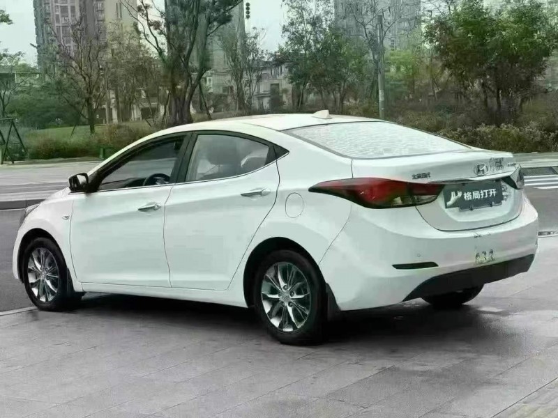 东莞18年现代朗动7