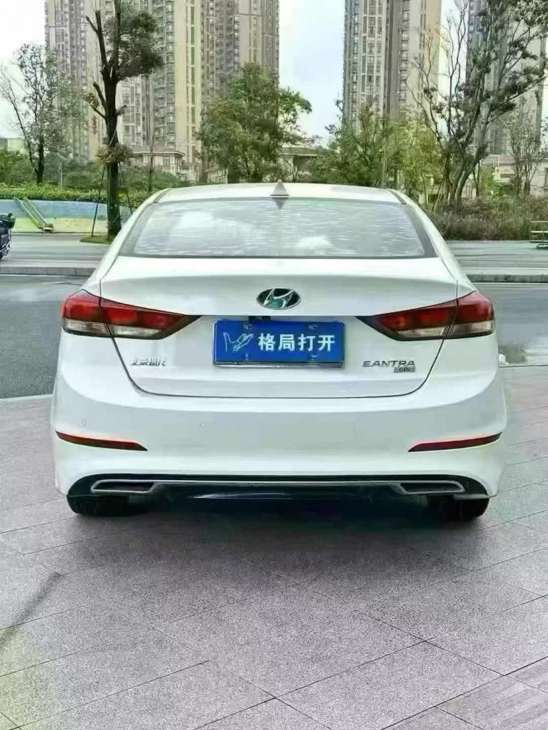 东莞17年现代领动9