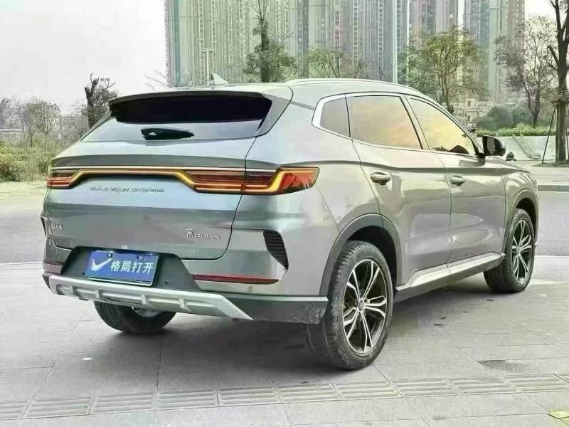 东莞21年比亚迪宋8