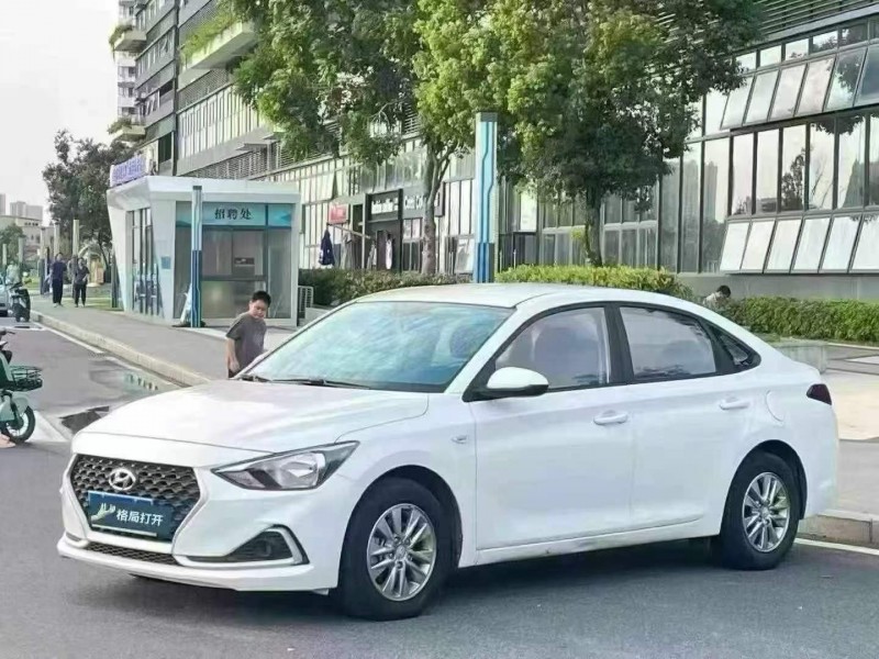 东莞19年现代悦动3