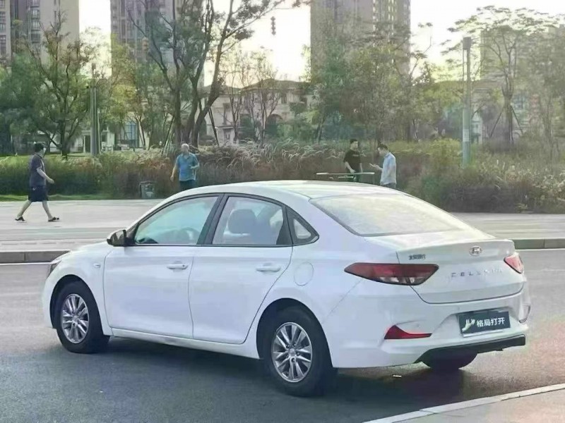 东莞19年现代悦动7