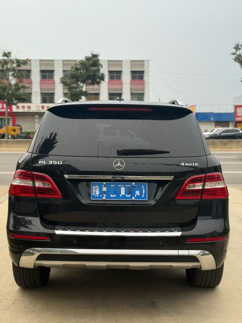 济宁12年奔驰ML2