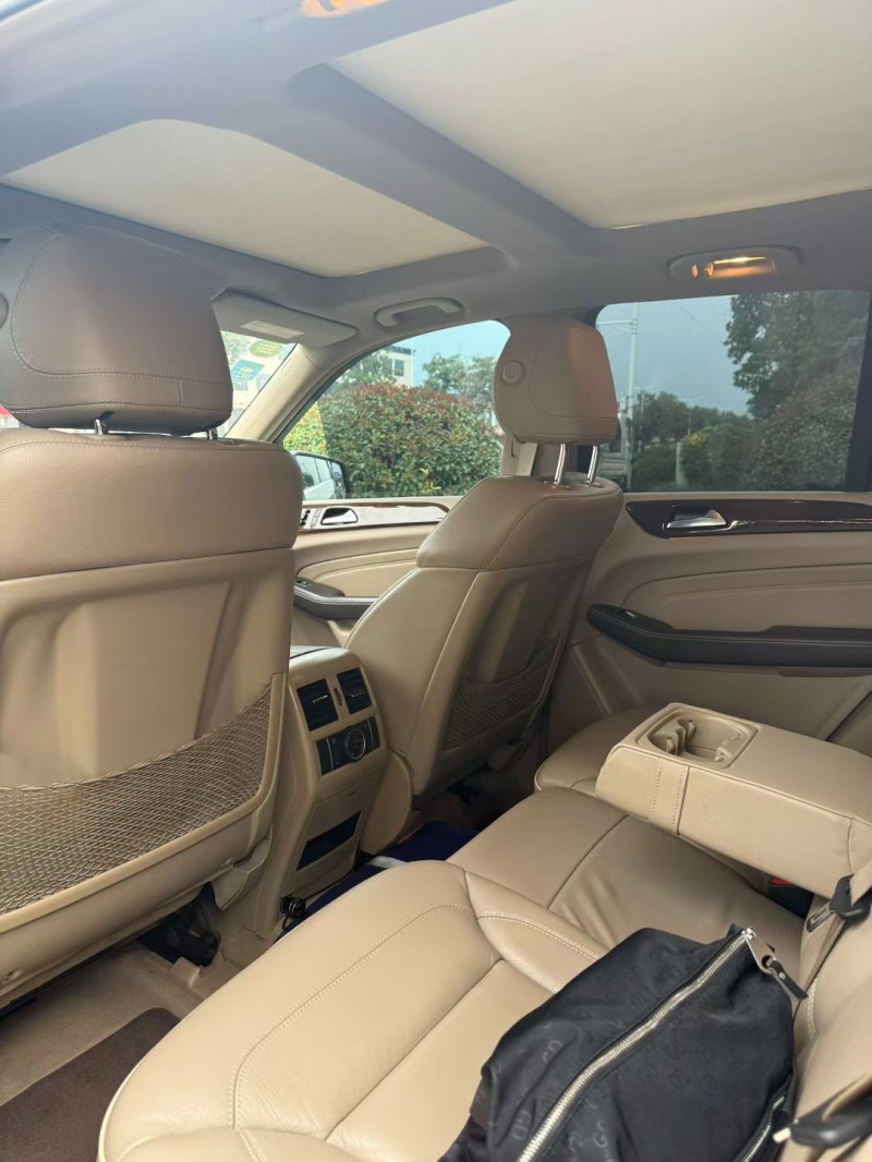 济宁12年奔驰ML5