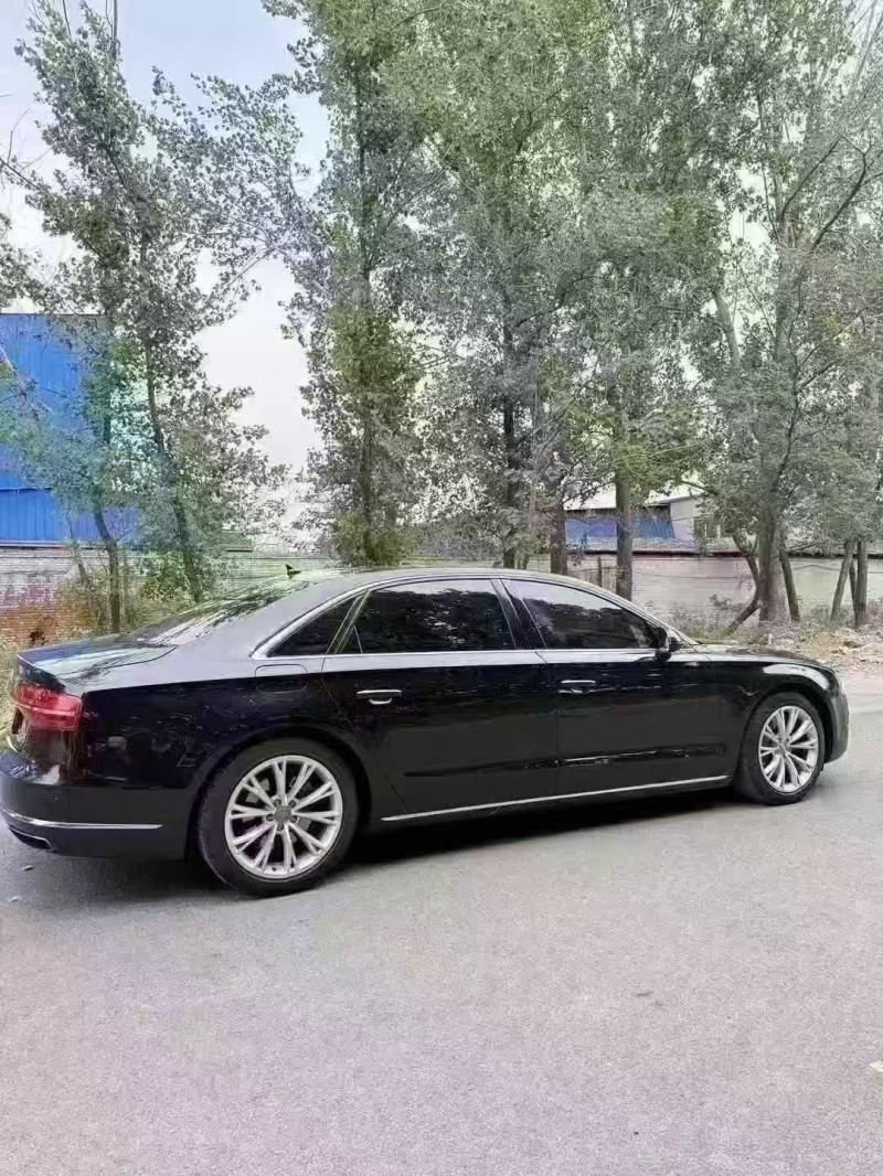 菏泽16年奥迪A8L7