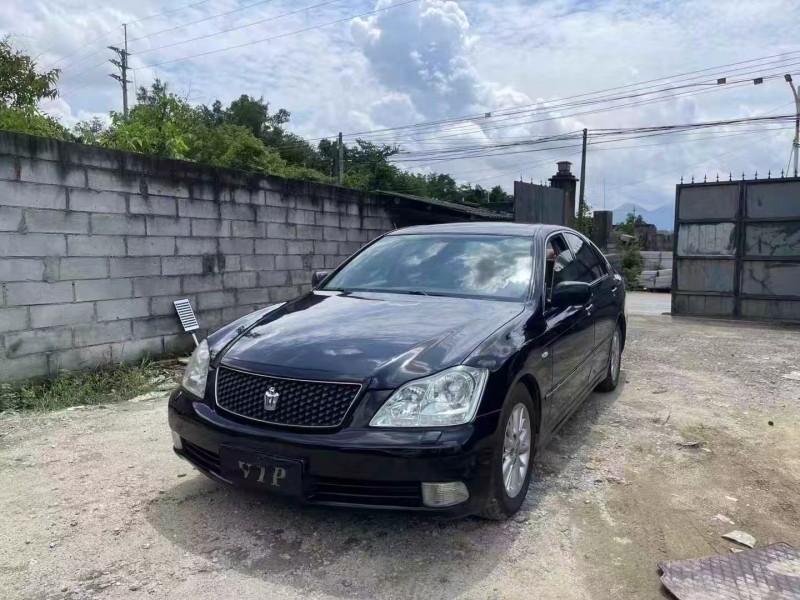 广州08年丰田皇冠3