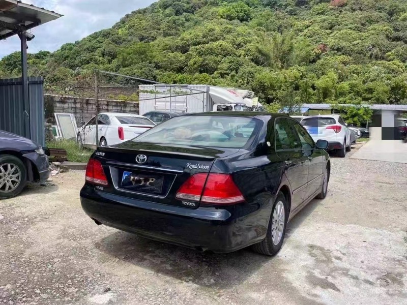 广州08年丰田皇冠9