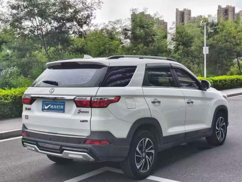 东莞19年东风风光7