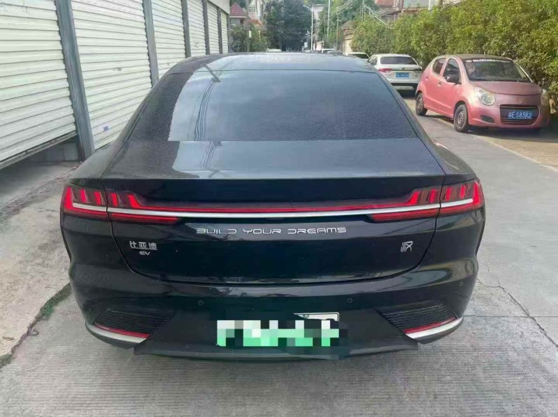 汕头23年比亚迪汉9