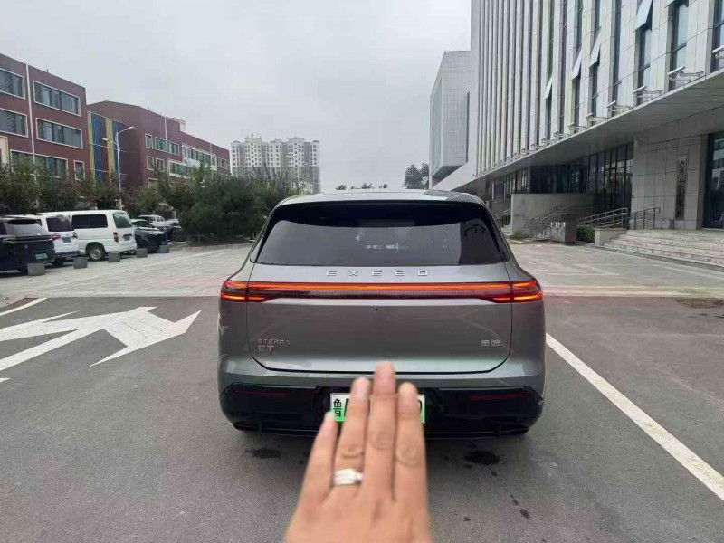 淄博25年奇瑞星途9