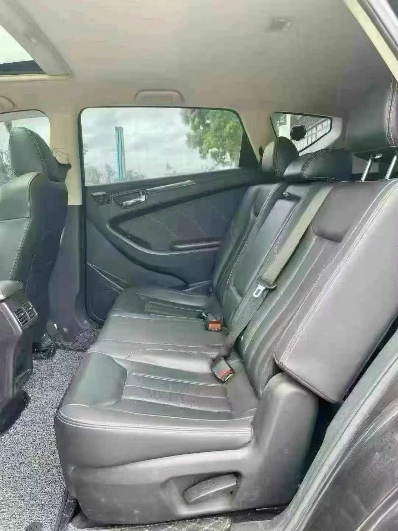 东莞19年东风风光6