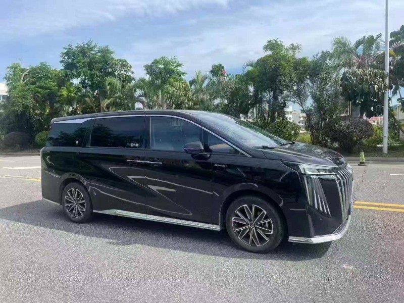 深圳24年传祺M82