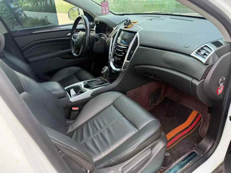 汕头16年凯迪拉克SRX4