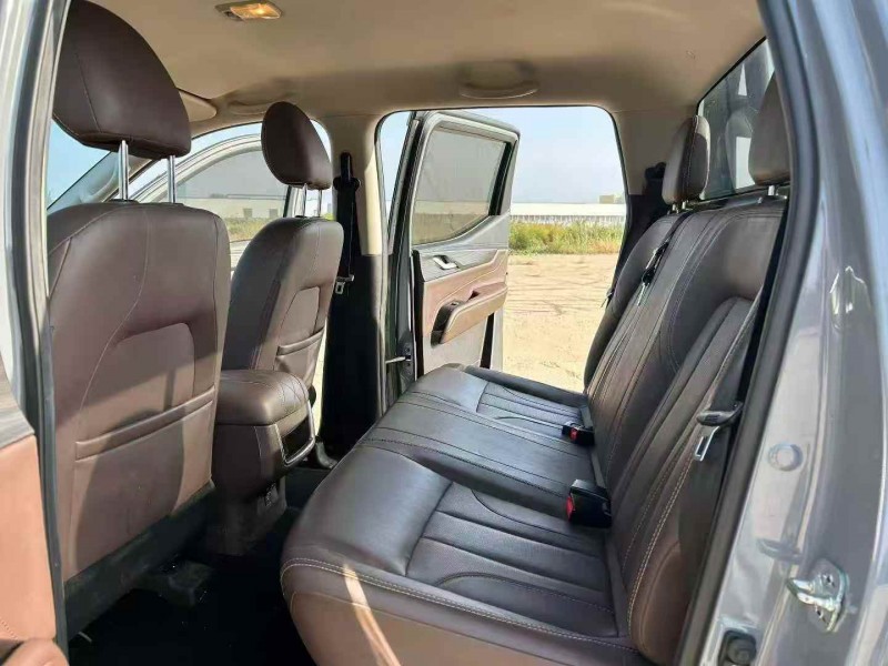 保定23年东风锐骐皮卡6