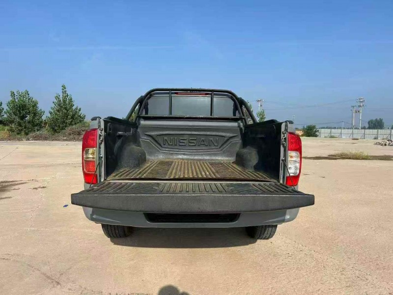 保定23年东风锐骐皮卡7