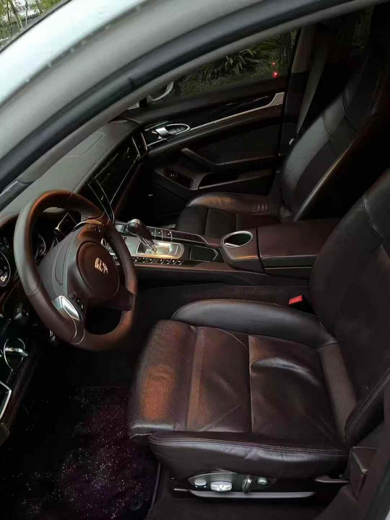 潍坊13年保时捷帕拉梅拉5