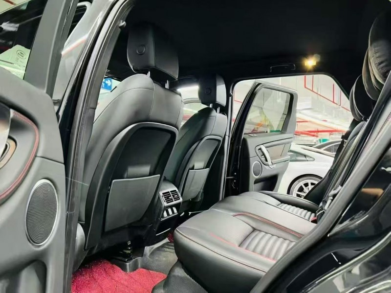 深圳23年路虎揽胜运动8