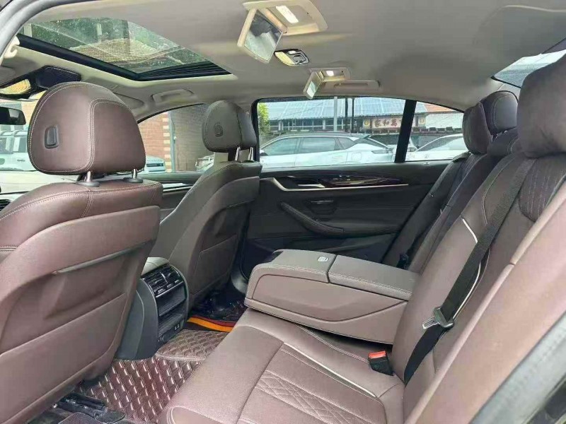 淄博21年宝马5系6