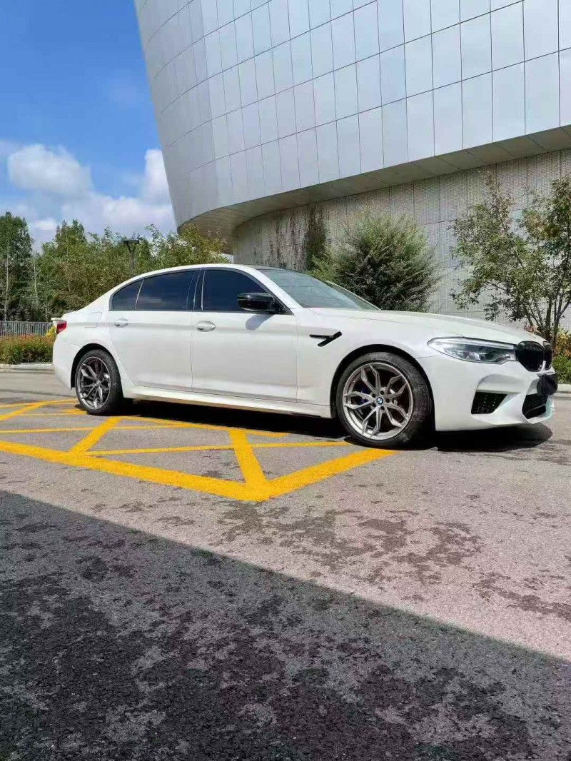 邯郸19年宝马5系3