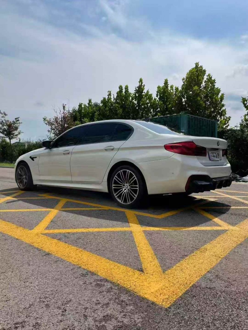 邯郸19年宝马5系8