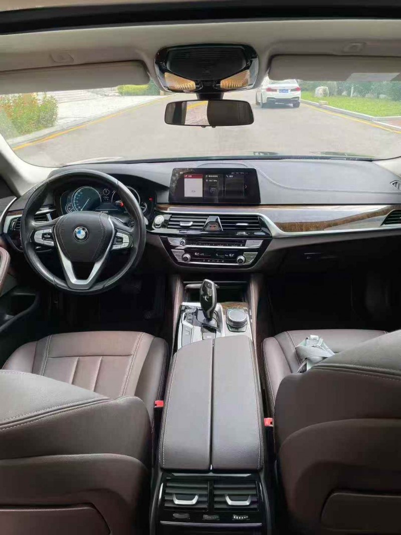 邯郸18年宝马5系4